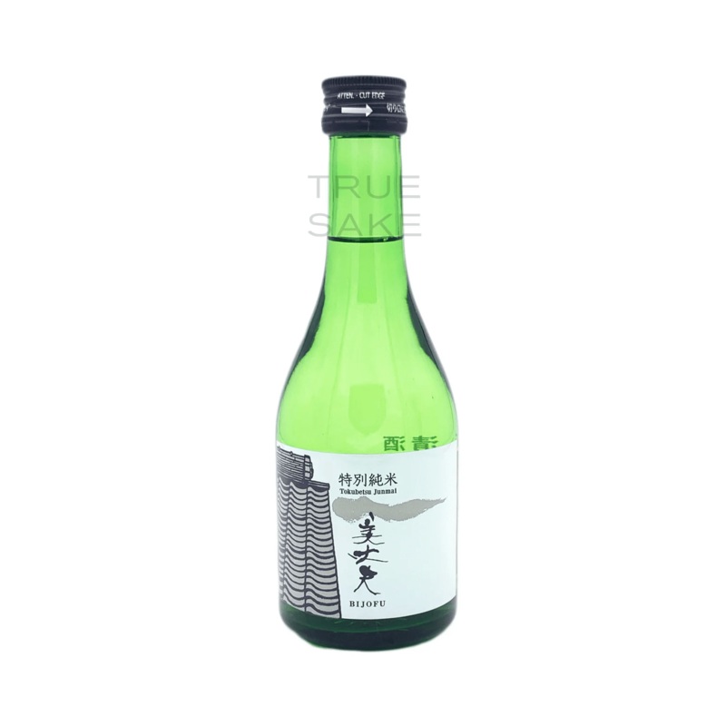 BIJOFU Tokubetsu Sake Junmai 300ml