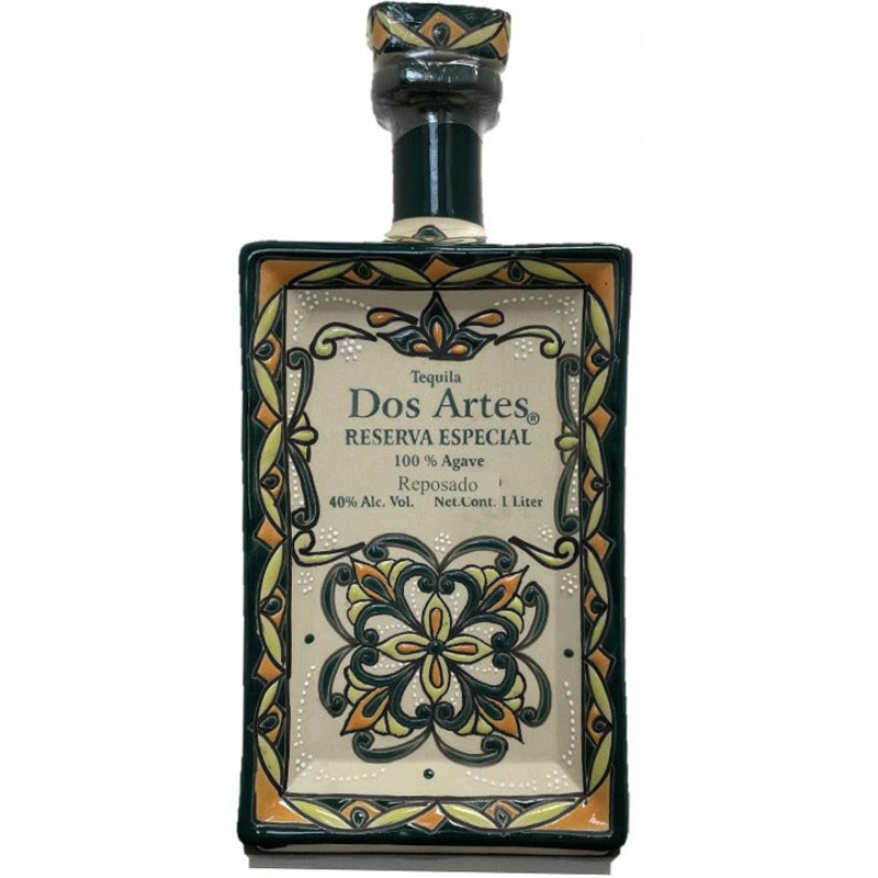 Dos Artes Reposado 1L Tequila Hand Painted