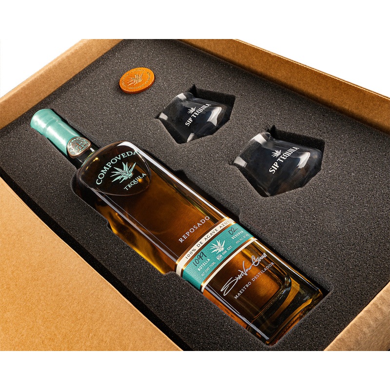 Compoveda Reposado 750ml w/Tasting Glasses
