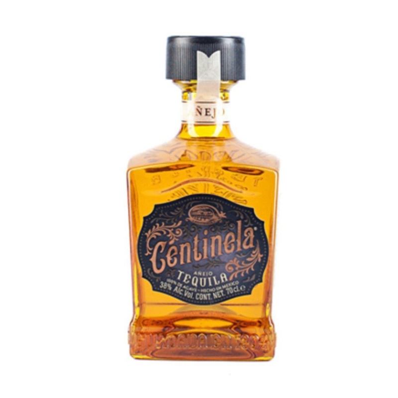 Centinela Aejo 750 ML