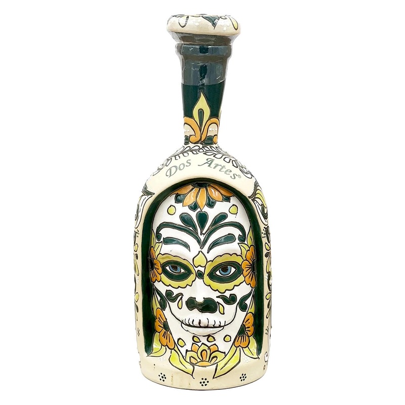 Dos Artes Reposado Skull Tequila Limited Edition