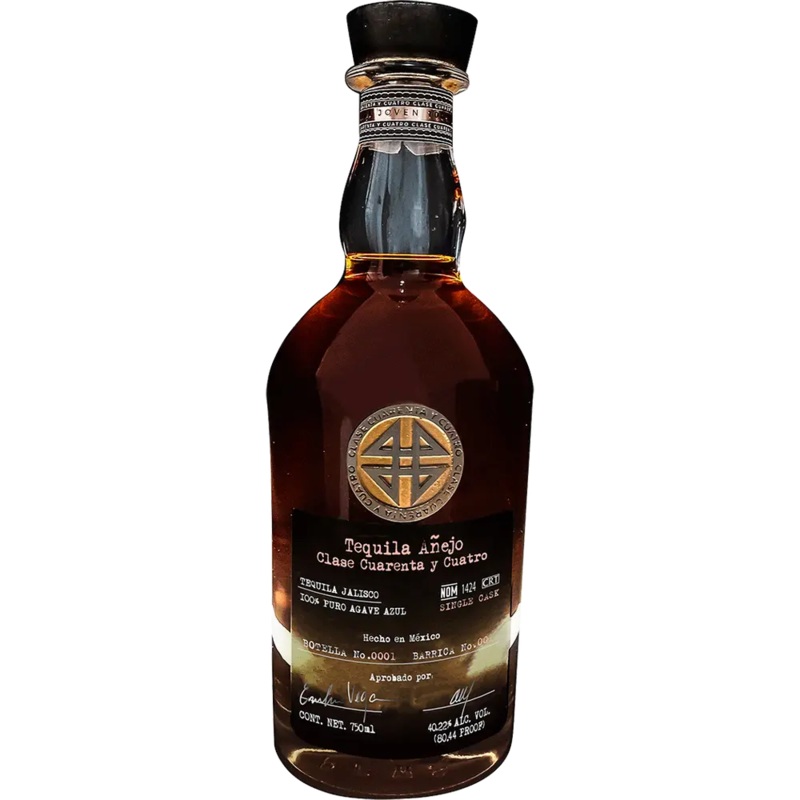 Clase Cuarenta Y Cuatro Anejo Tequila 750ml