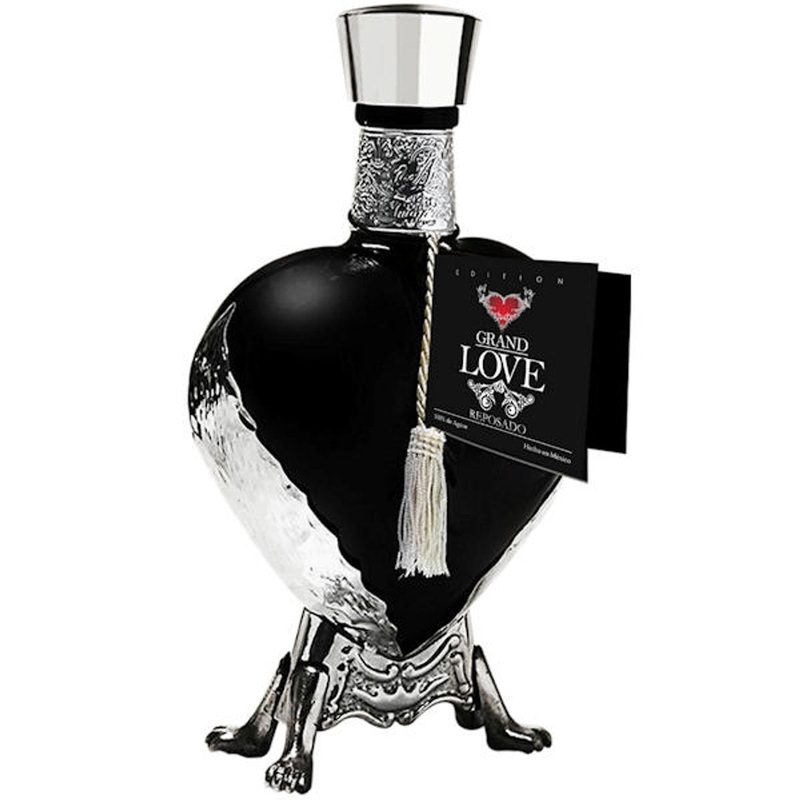 Grand Love Black Heart Reposado 750ML