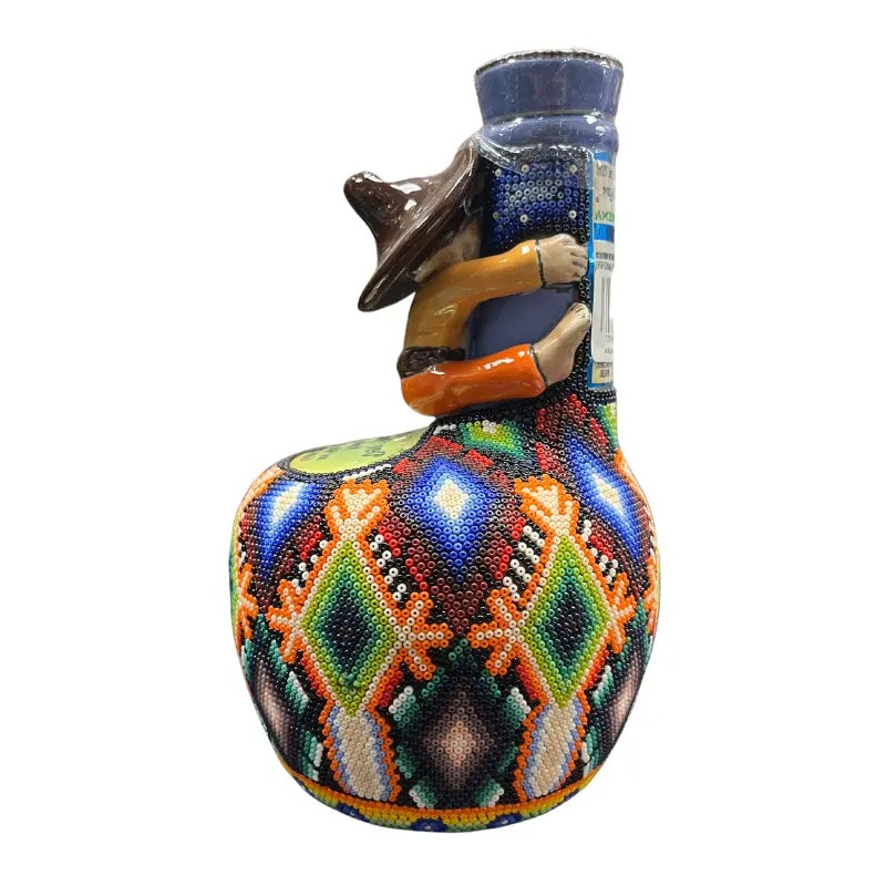 Don Pipocho Extra Anejo Ceramic Chaquira 750ml